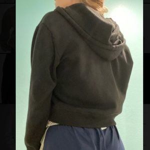 Zip up hoodie (black)